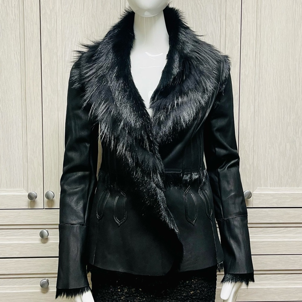 ELLIE TAHARI NWT REVERSIBLE LEATHER AND FUR COAT